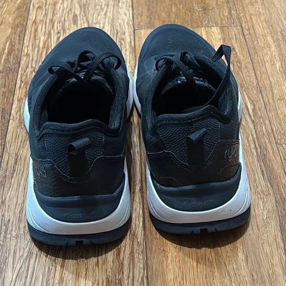 Ryka Kaya Black Walking Shoes, 7.5 - Picture 5 of 13